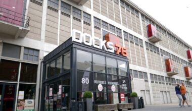 Il tente de voler une trottinette et menace des vigiles avec un couteau aux Docks 76 de Rouen