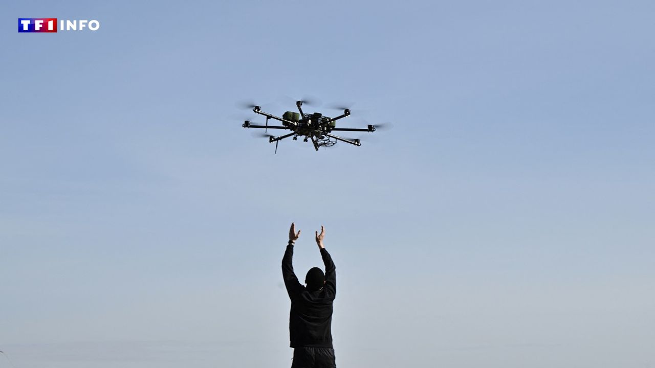 EN DIRECT - Attaque de drones ukrainiens : la Russie confirme que plusieurs de ses avions militaires ont "pris feu"