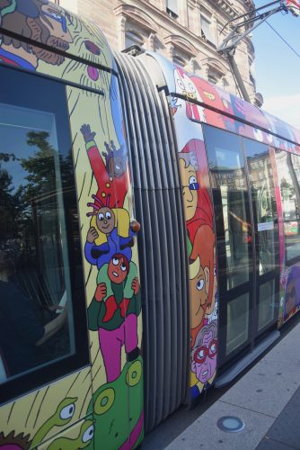 Tram Emilie Clarke 5 CTS