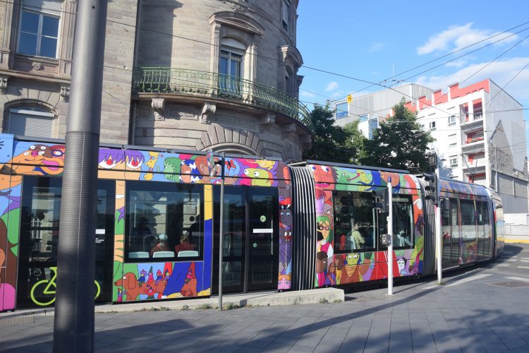 Tram Emilie Clarke 3 CTS