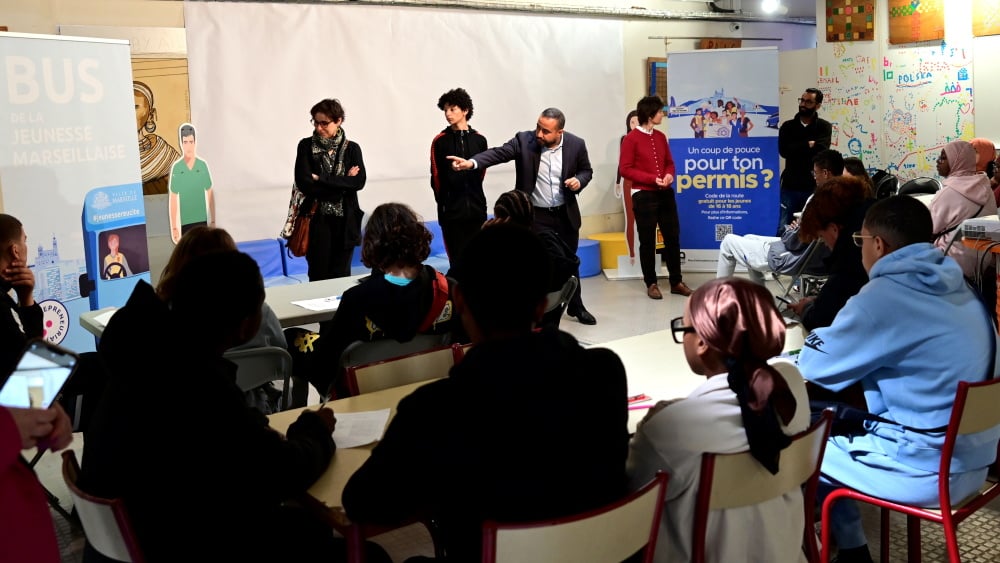 La Ville finance le code de la route pour les jeunes des quartiers éloignés des transports