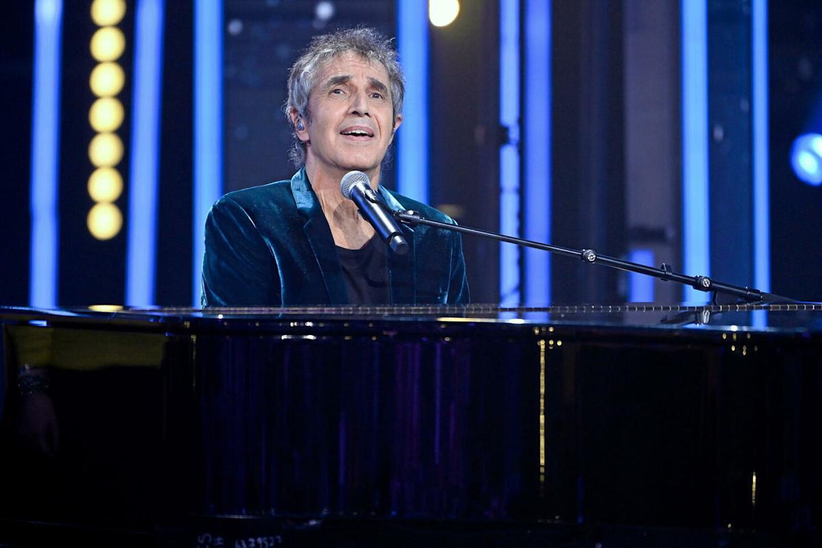 Julien Clerc révèle le secret de sa « jeunesse éternelle » à Florent Pagny