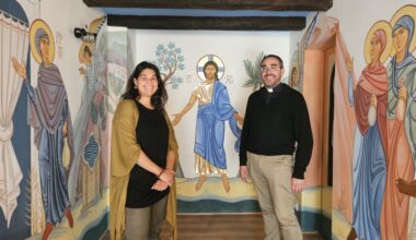 En Loire-Atlantique, elle a passé 3 mois à réaliser une fresque monumentale en priant