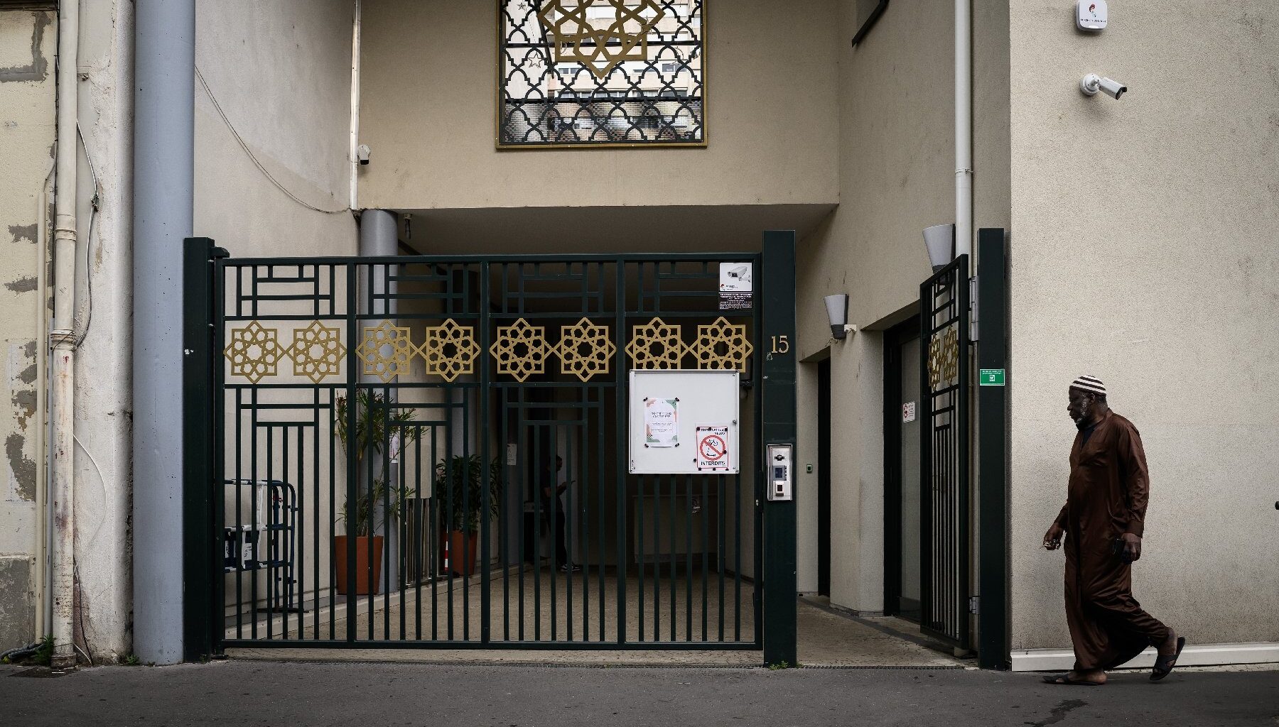 Un Coran brûlé dans une mosquée près de Lyon, l'auteur recherché