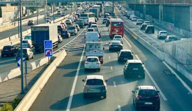 trois véhicules impliqués dans un accident sur l'A50, le trafic est saturée à l'entrée de Marseille