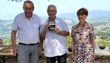 Au service de la paroisse du Beausset depuis 50 ans, René Frigério a été distingué par le Département