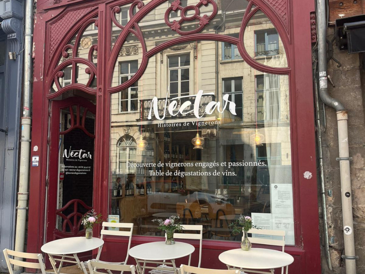 Dans le Vieux-Lille, Nectar propose des dégustations de vins savoureuses pour les passionnés
