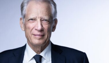avec 2027 en ligne de mire, Dominique de Villepin lance son parti politique
