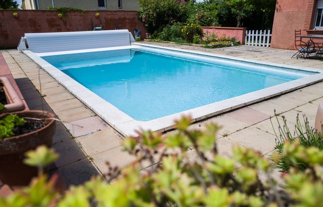 Rennes, première ville française à limiter drastiquement la taille des piscines privées