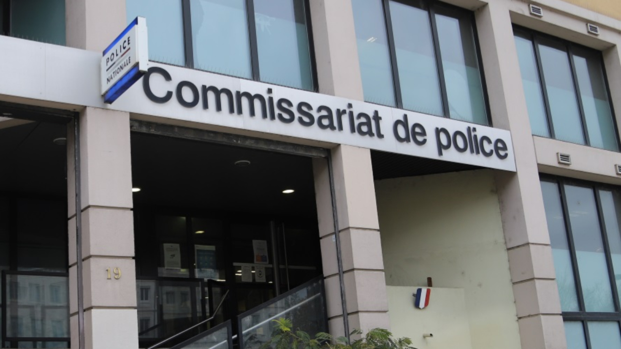 une femme victime de piqûre décide de porter plainte