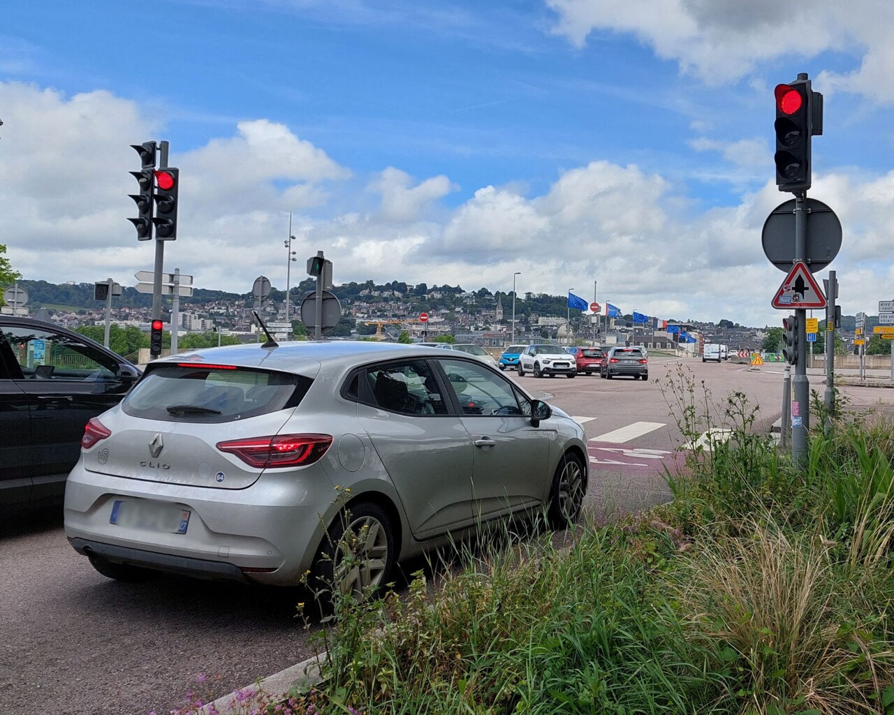 À Rouen, quels sont les feux qui vous font le plus attendre dans votre voiture ? On a la réponse !