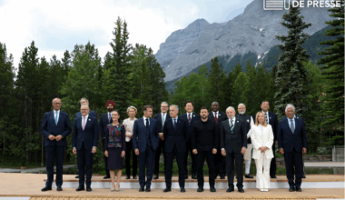 Photo de groupe du 17 juin avec les dirigeants du G7 et les invités, dont Volodymyr Zelensky - Crédits : Conseil européen