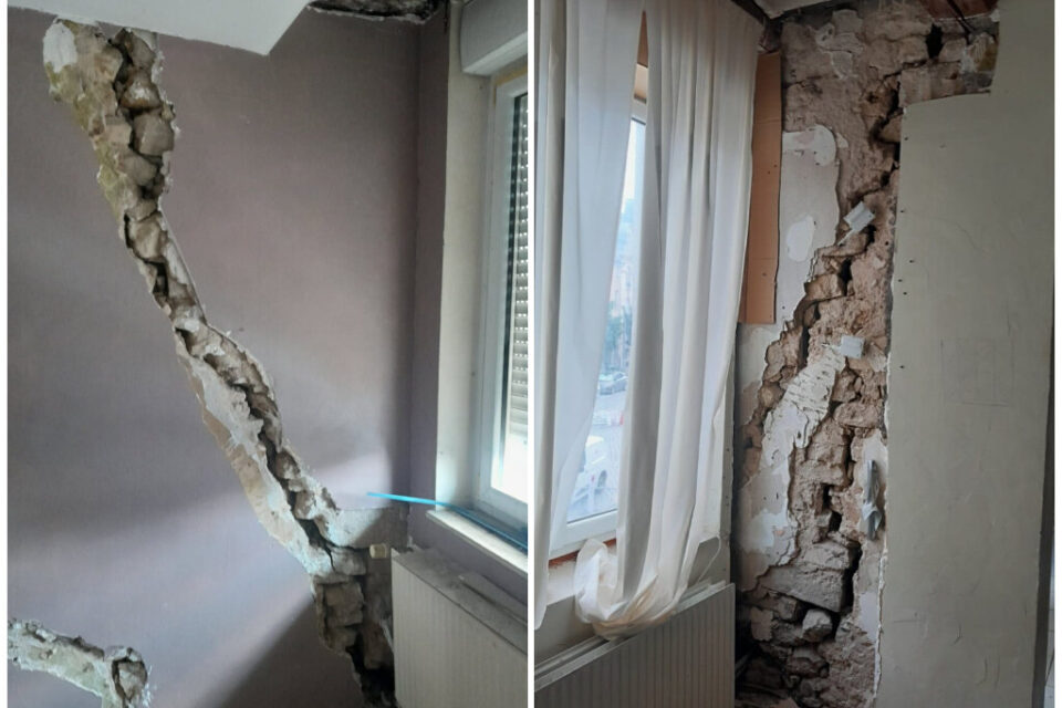 Des immenses fissures sont visibles à l'intérieur des immeubles pouvant entraîner son effondrement.