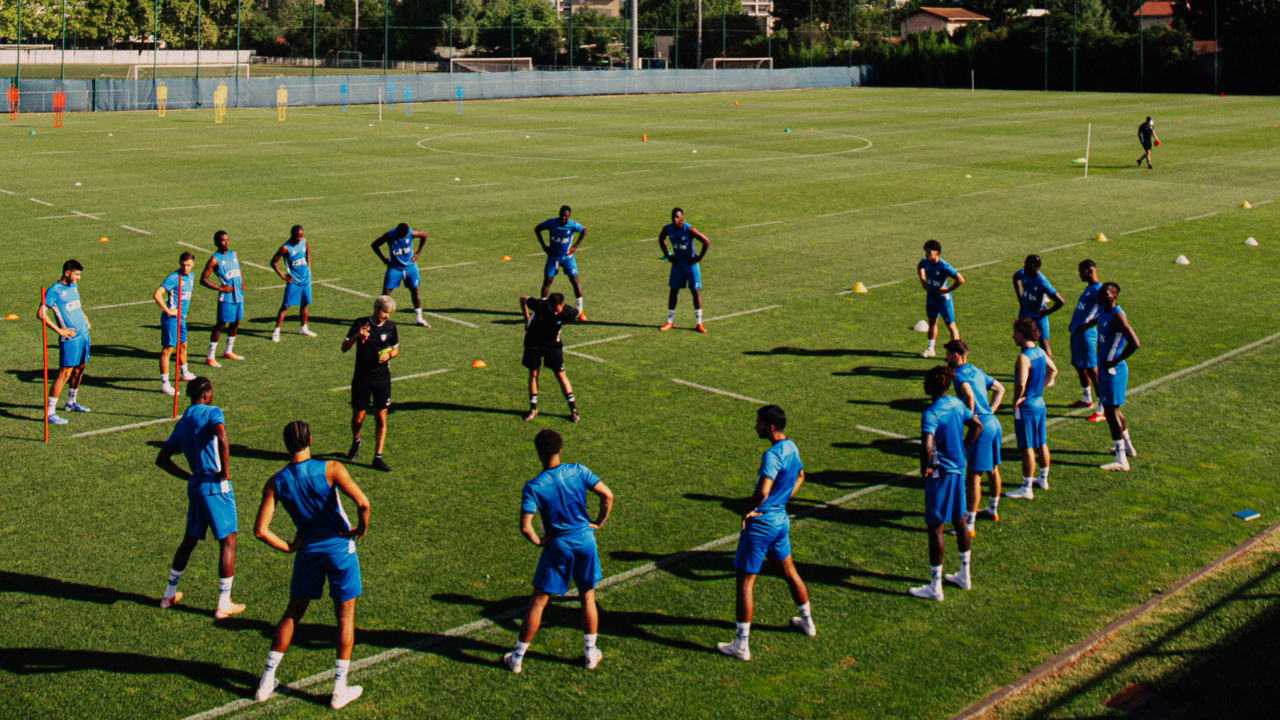 le Grenoble Foot 38 affrontera l’ESTAC Troyes pour commencer et terminer la saison de Ligue 2 !