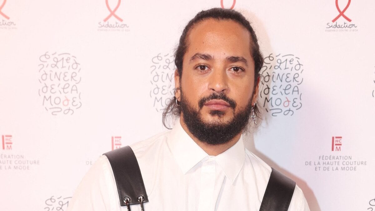 Furax, Slimane tire les choses au clair sur sa vie privée : “J’aurais vraiment été heureux…”