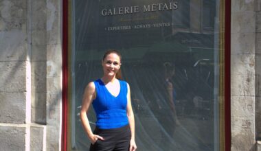 La dernière galerie d'antiquités de la place Barthélémy à Rouen se refait une beauté et rouvre au public