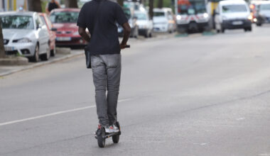 deux adolescents interpellés après avoir braqué et frappé un homme pour voler sa trottinette