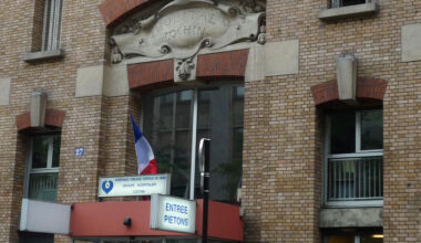 un médecin "brutal" d'un hôpital de Paris suspendu après avoir consulté le dossier d'une célébrité