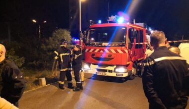 un cadavre découvert dans les décombres d'une villa en feu