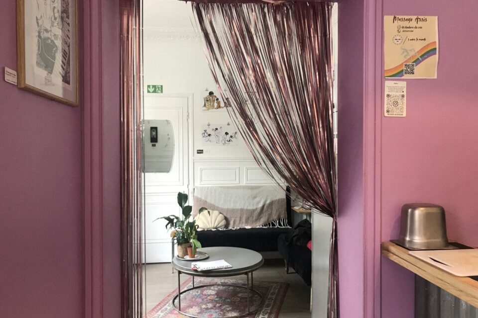 Montvenus-bar-cocktails-féministe-queer-montreuil