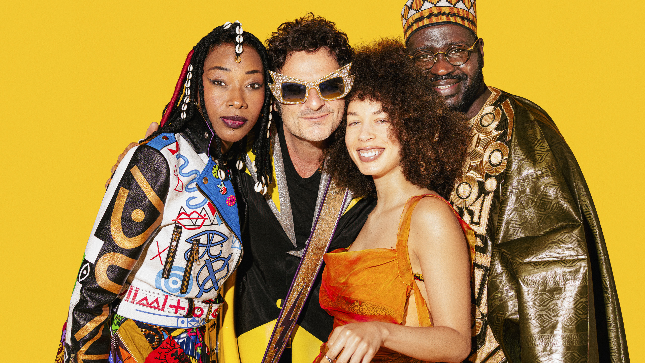 © Yann Orhan - Lamomali, de -M- avec Fatoumata Diawara et l'afro pop orchestre est à l'affiche le 22 juillet.