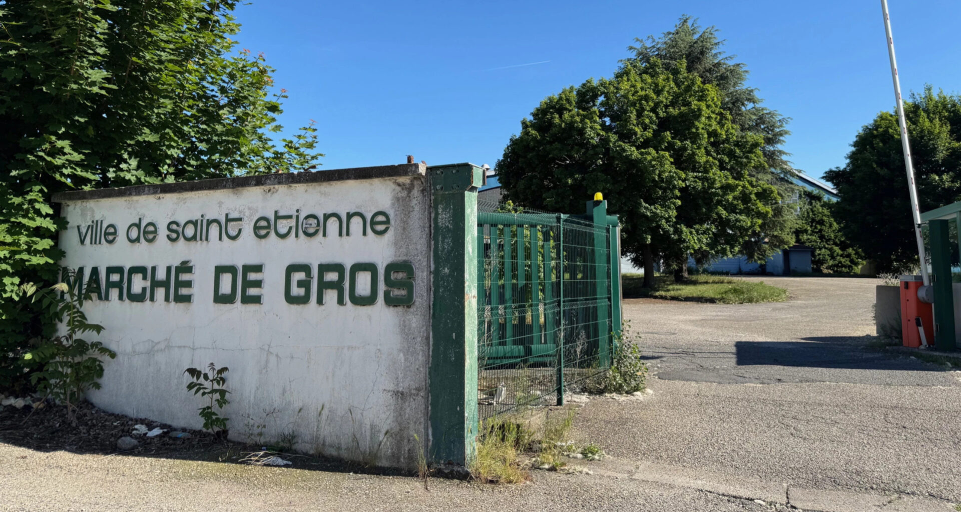 © Denis Meynard - Les travaux prévus par Atrium sur le site du marché de gros de Saint-Etienne n’ont pas débuté.