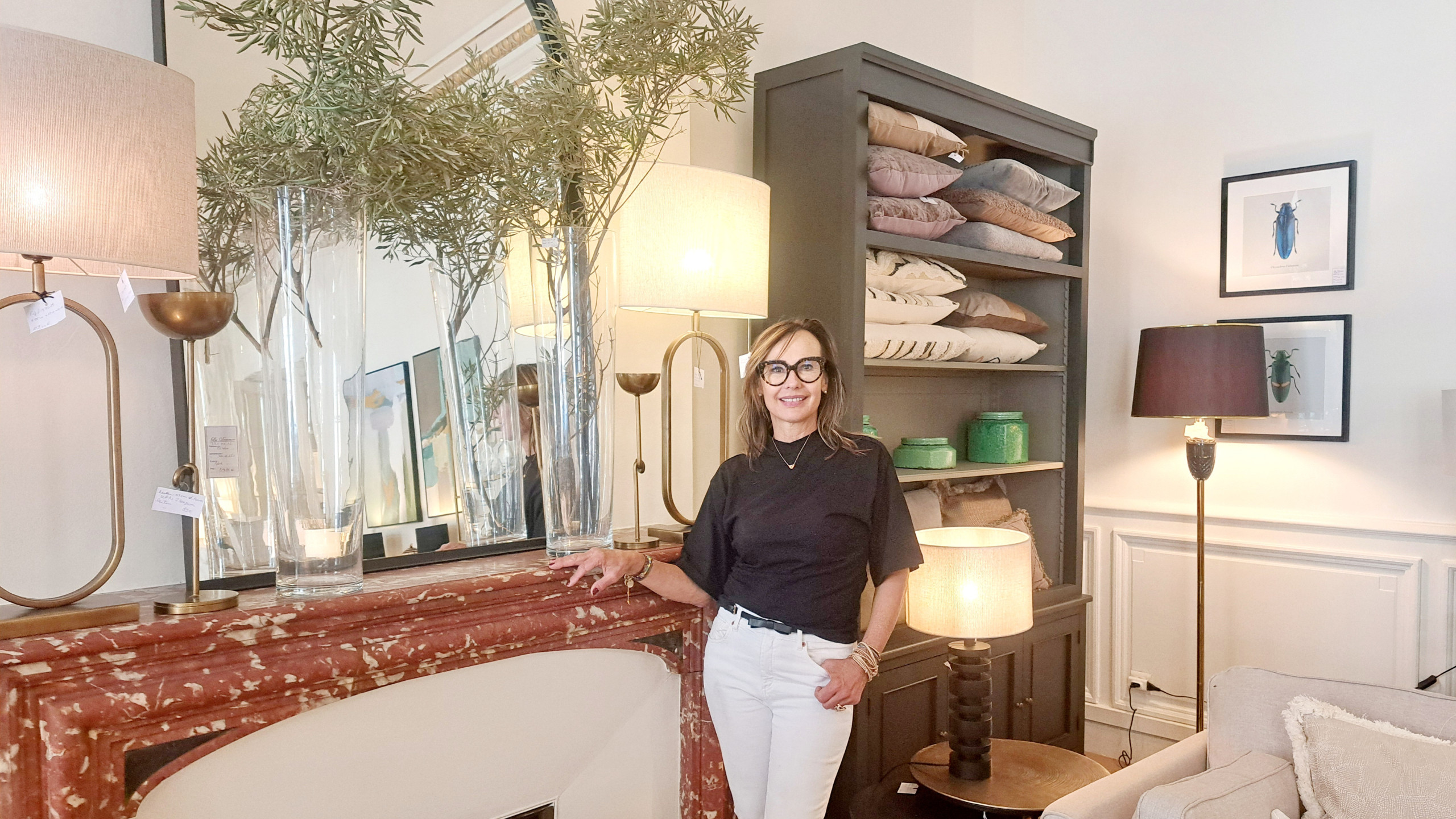 A.Z. - Après une carrière à hautes responsabilités dans la promotion immobilière, Pascale Lespinat s’est installée comme commerçante dans le quartier des antiquaires, à Marseille.