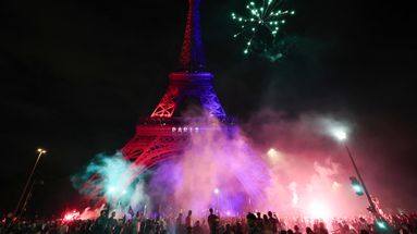 La joie des supporters parisiens après le sacre européen du club.  - Thibaud MORITZ / AFP