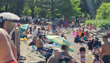 Canicule. Ce lac près de Lyon pris d'assaut par 12 000 personnes, le maire s'énerve : "Plus jamais ça"