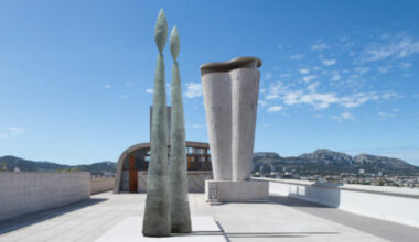 Une sculpture de Sterling Ruby à la Cité Radieuse