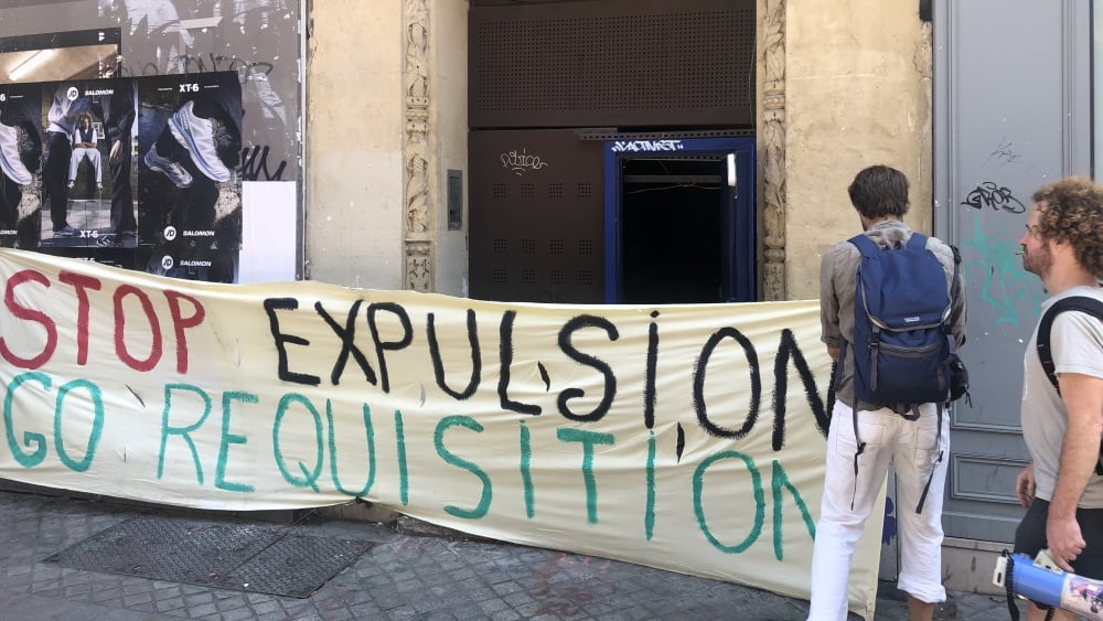 Le collectif Réquisition pour l’occupation des logements vides investit un immeuble du centre-ville