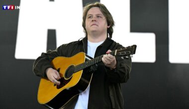 Absent depuis deux ans pour raisons de santé, le chanteur Lewis Capaldi fait un retour bouleversant sur scène