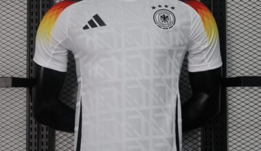 Maillot domicile Allemagne 2024 2025 en version officielle avec design épuré