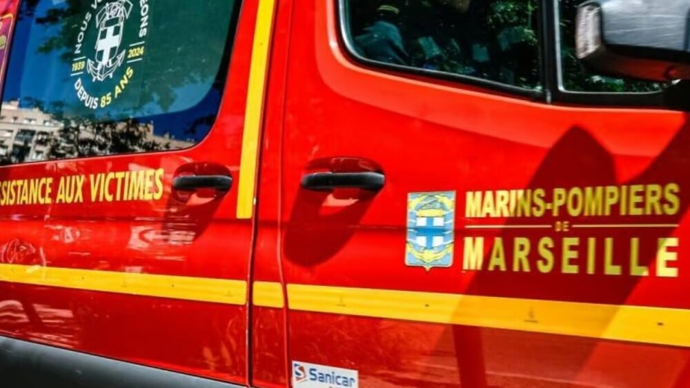 Incendie devant la clinique Saint-Barnabé à Marseille : la piste volontaire privilégiée