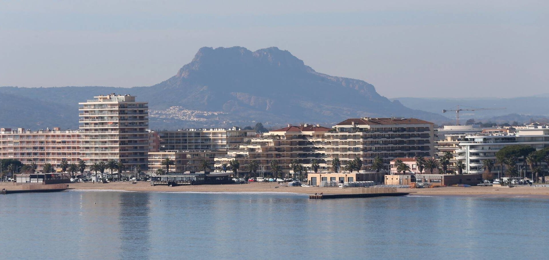 Il va faire jusqu'à 35°C: grand soleil mais vent violent ce dimanche dans le Var