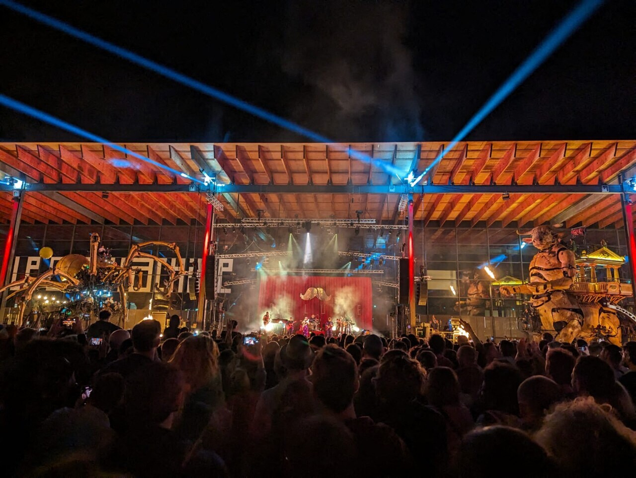 "Immense soirée techno", machines en action, concerts... Ce que réserve le festival Pink Paradize à Toulouse