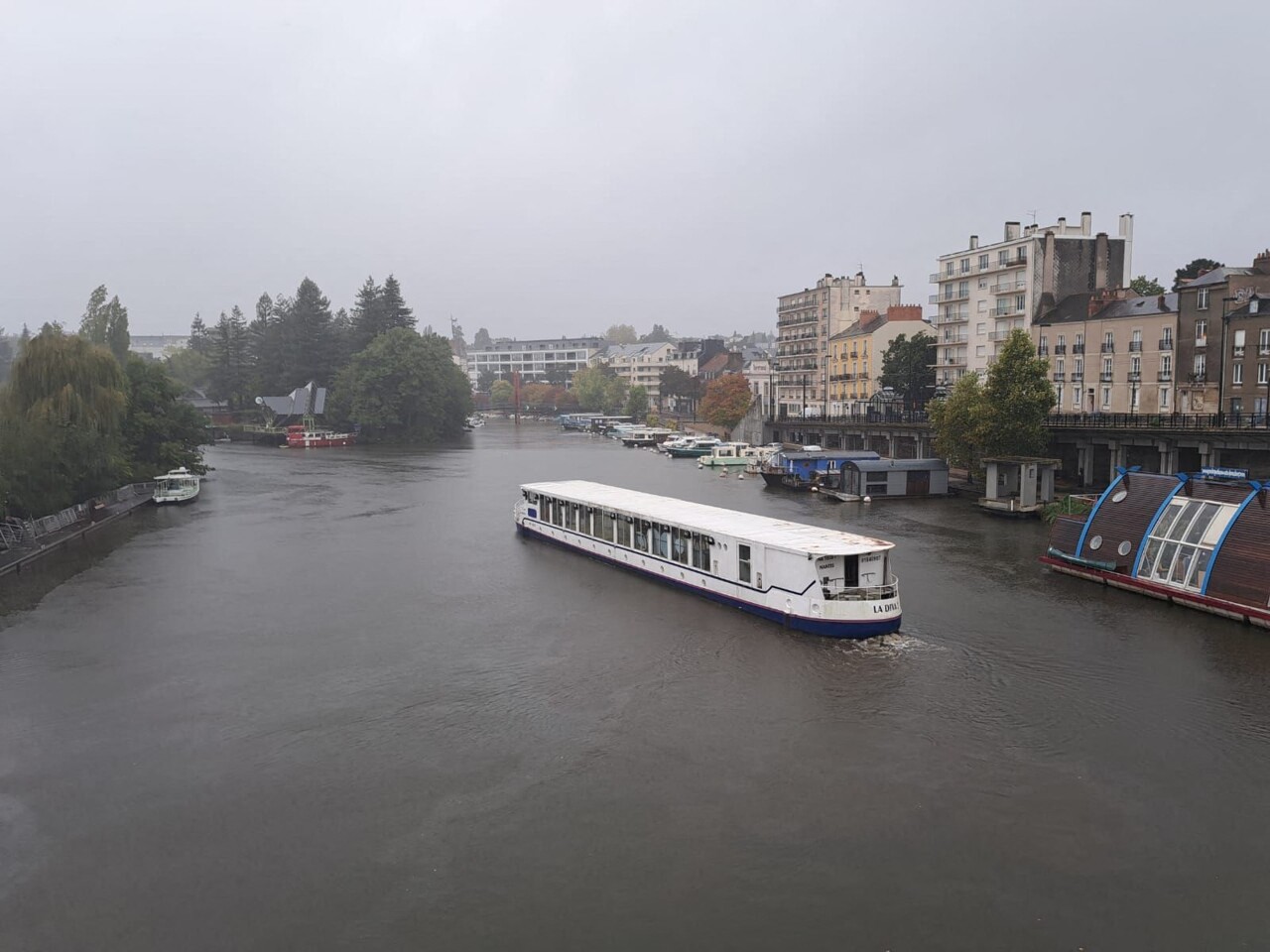 Météo France alerte face au risque d'orages
