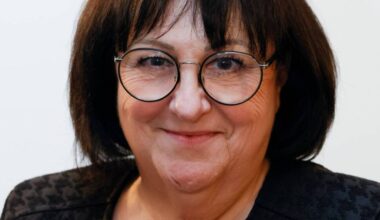 sur Facebook, la députée RN Monique Griseti abonnée aux groupes radicaux