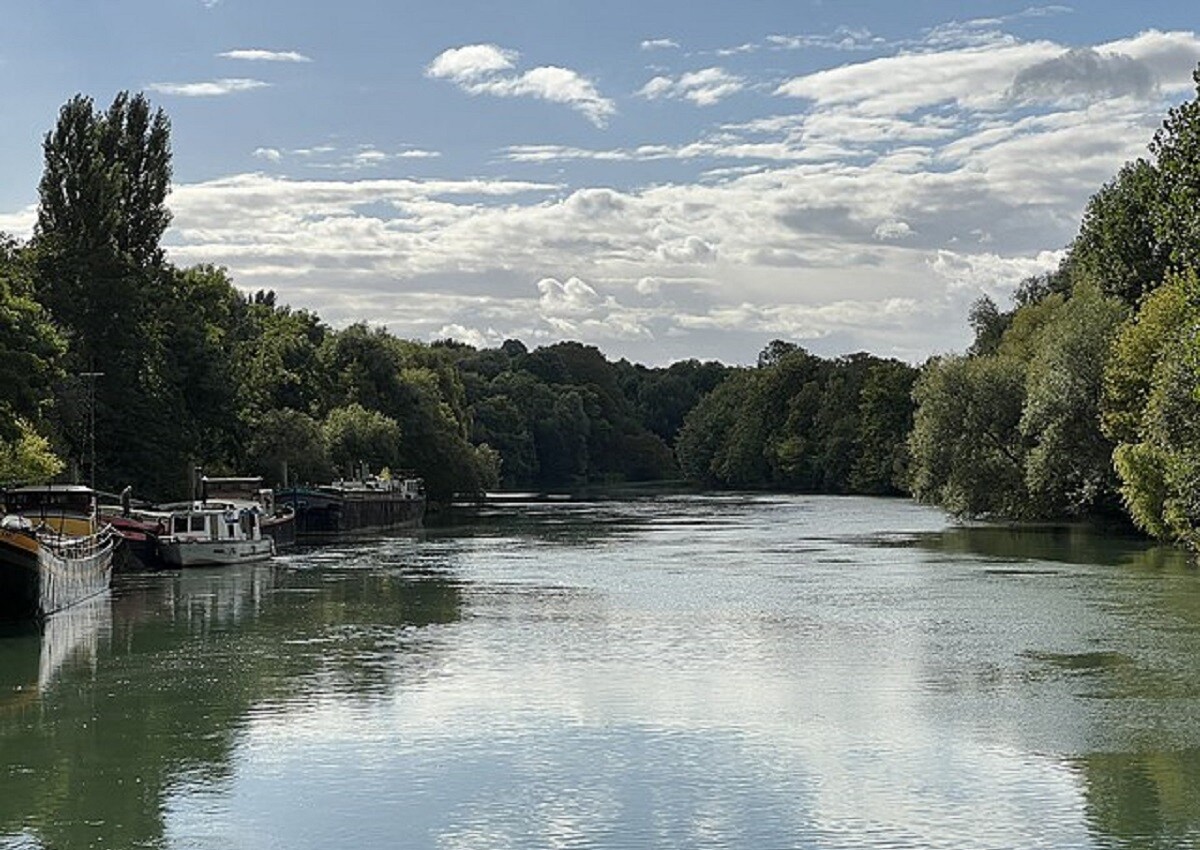 Jeux pour les enfants, découverte des poissons... Noisy-le-Grand a ouvert un chemin au bord de la Marne