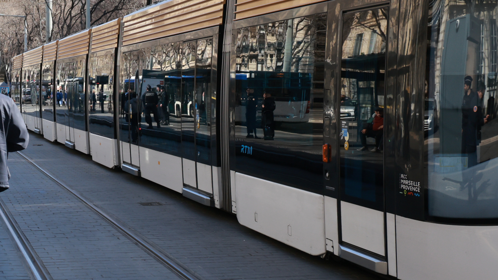 6 stations de la ligne T3 du tram non desservies depuis plusieurs heures ce jeudi