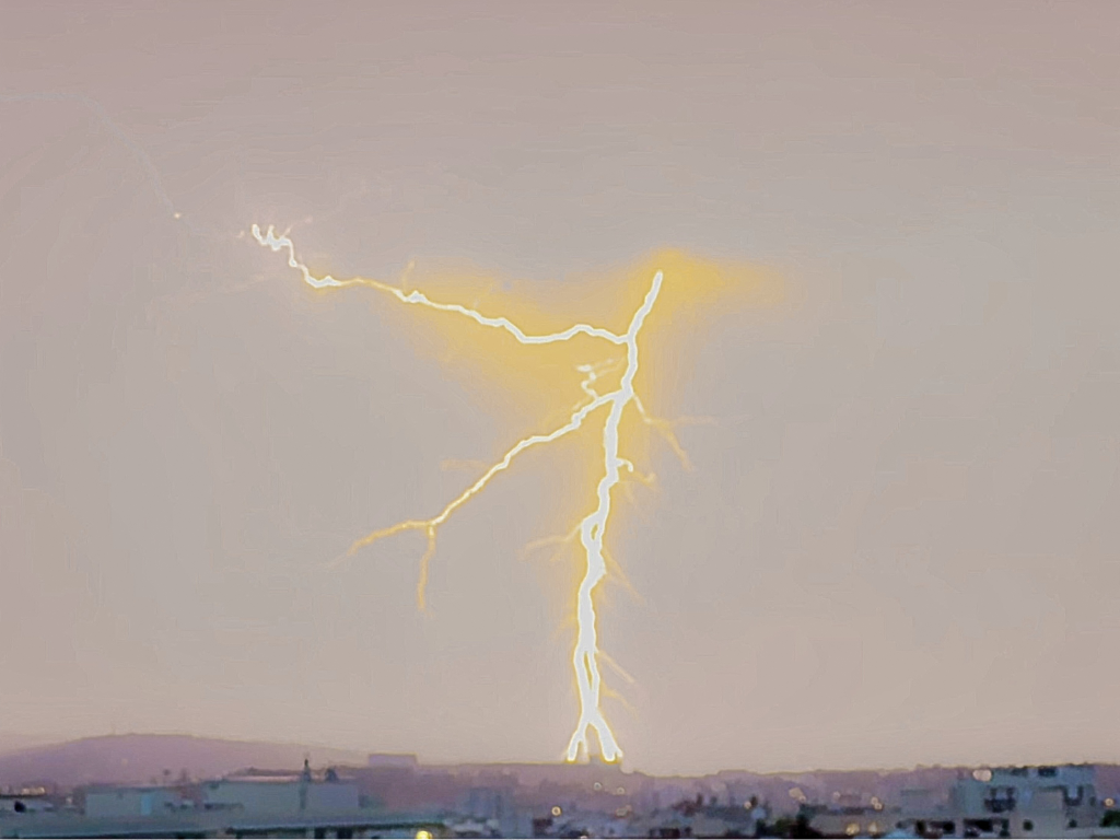 Météo. Des orages vont frapper Grenoble et l'Isère ce lundi : voici les secteurs concernés