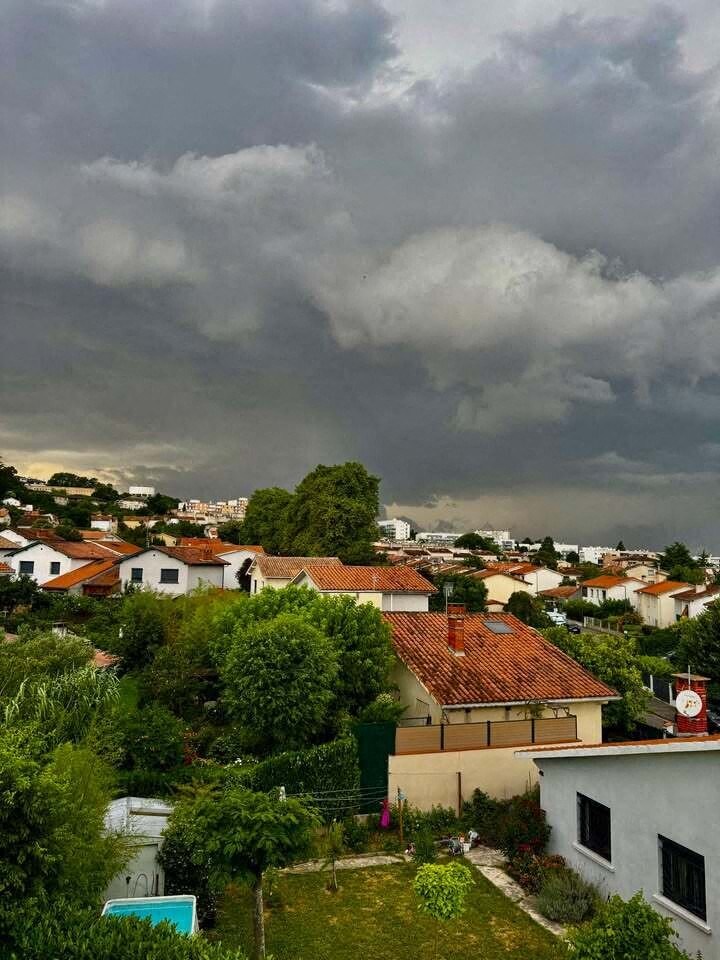 le rapide mais impressionnant orage en Haute-Garonne