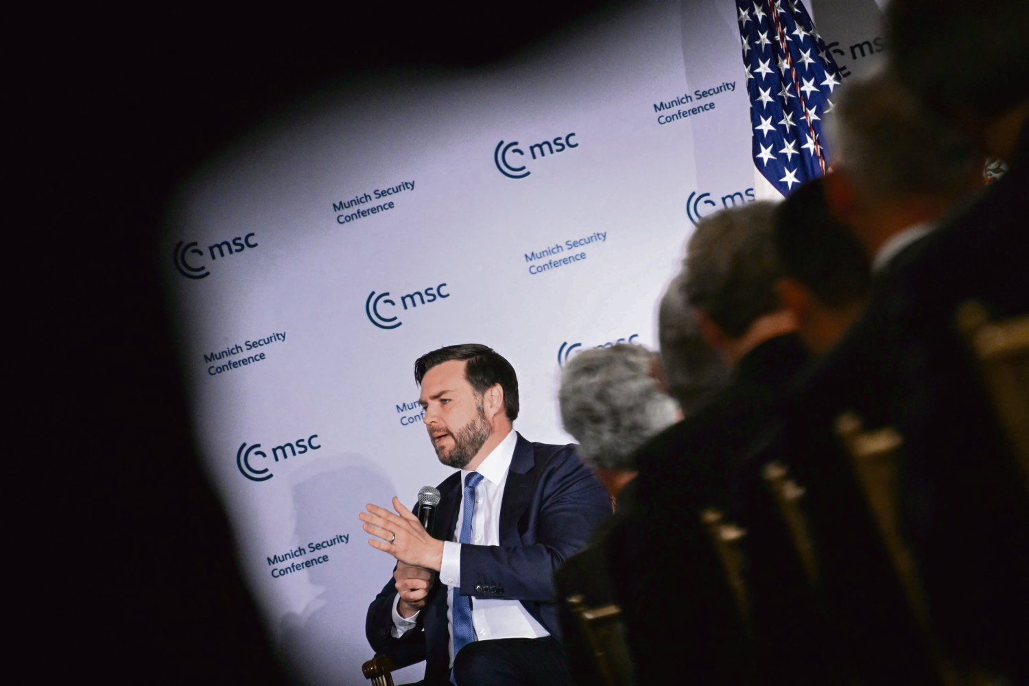 Extrême droite : Donald Trump et Vance cherchent des « alliés civilisationnels » en Europe
