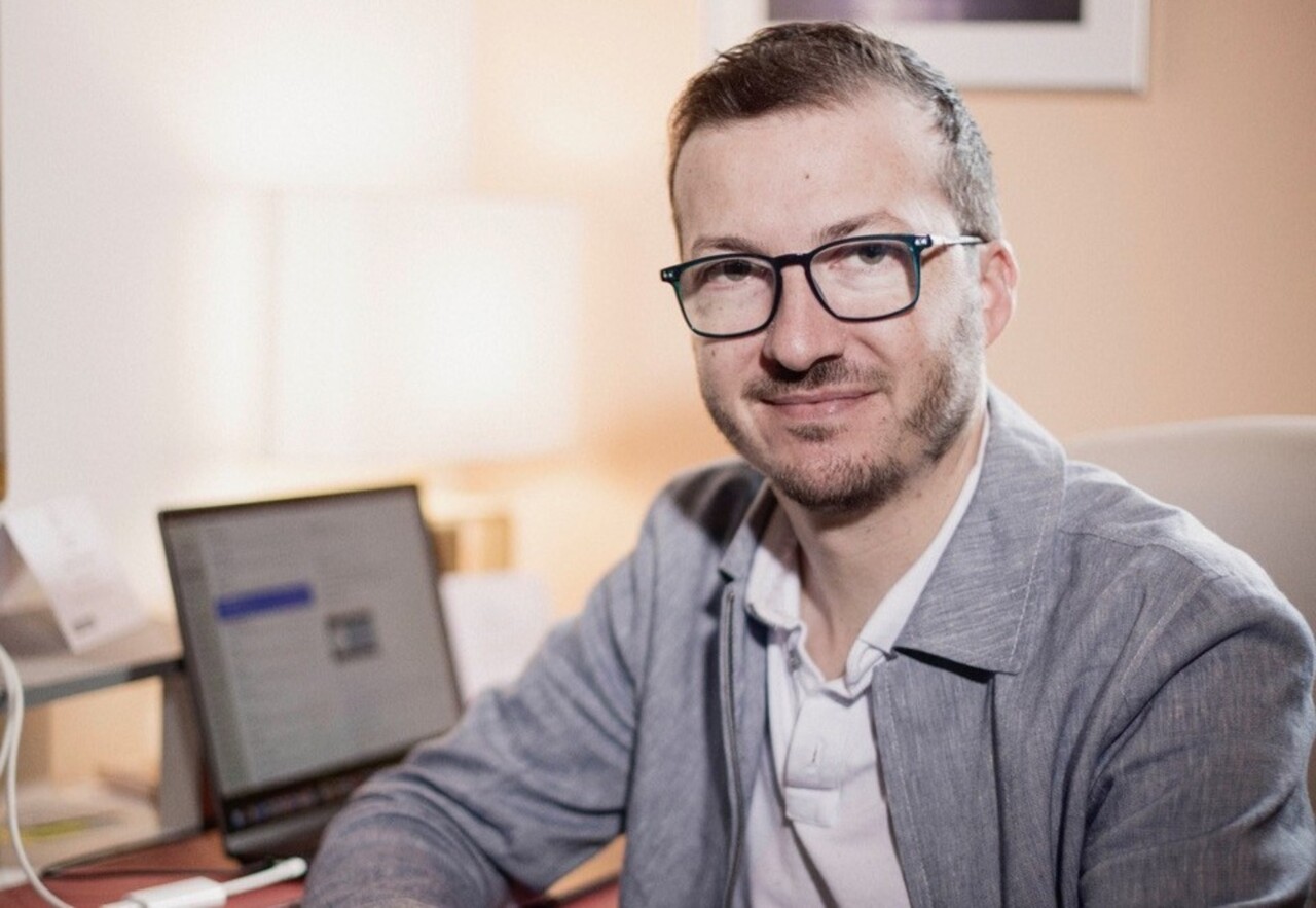 ce météorologue pris pour cible