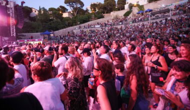 Une dernière soirée pleine de remous au festival Au large à Marseille