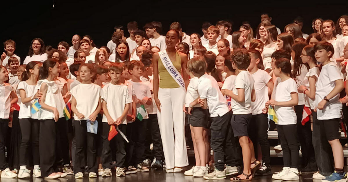 Bourg-Argental. Les collégiens de Saint-Joseph sont montés sur scène pour la liberté à Saint-Étienne