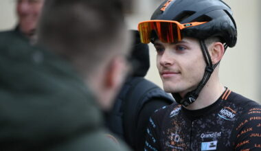 Arthur Liardet (Marni N’Side) cède son maillot pour deux secondes