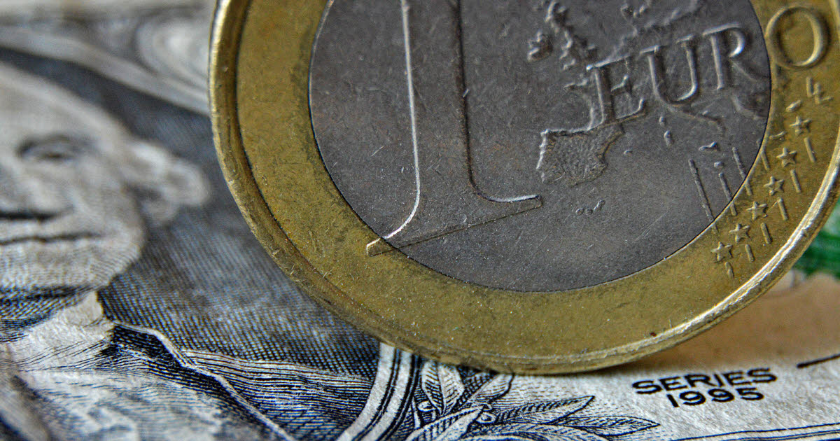 Économie. Est-ce la fin de la toute-puissance du dollar ? Une opportunité géopolitique pour l’Union européenne