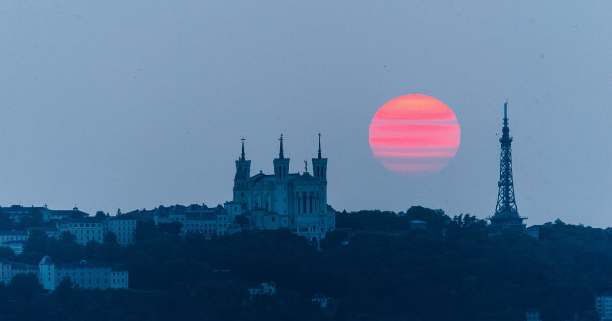 Rhône. Pourquoi le soleil était-il si rouge à Lyon ces derniers soirs ?