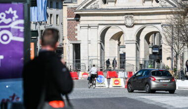 les bancs sont démontés et la police municipale va patrouiller plus